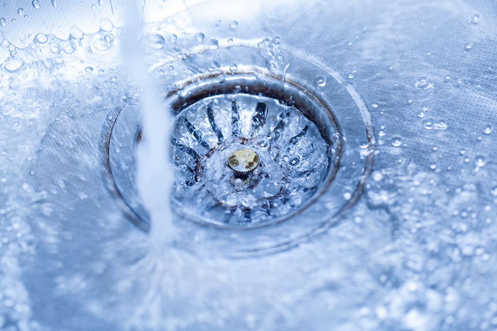 How To Choose A Drain Cleaning Service